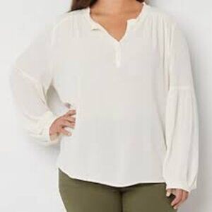 Frye & Co Long Sleeve Pullover 1/2 Button Crinkle Womens 2X Coconut Sugar Top